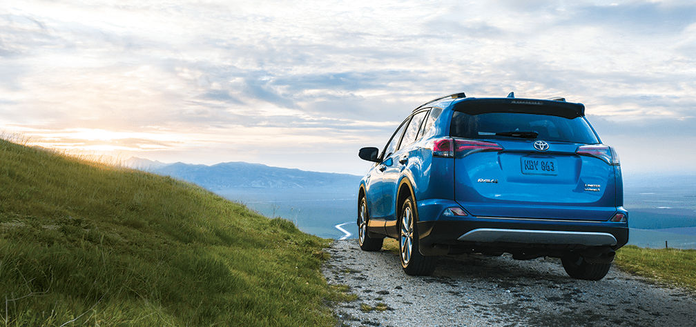 17_RAV4HV_bro_pg14_crop-1