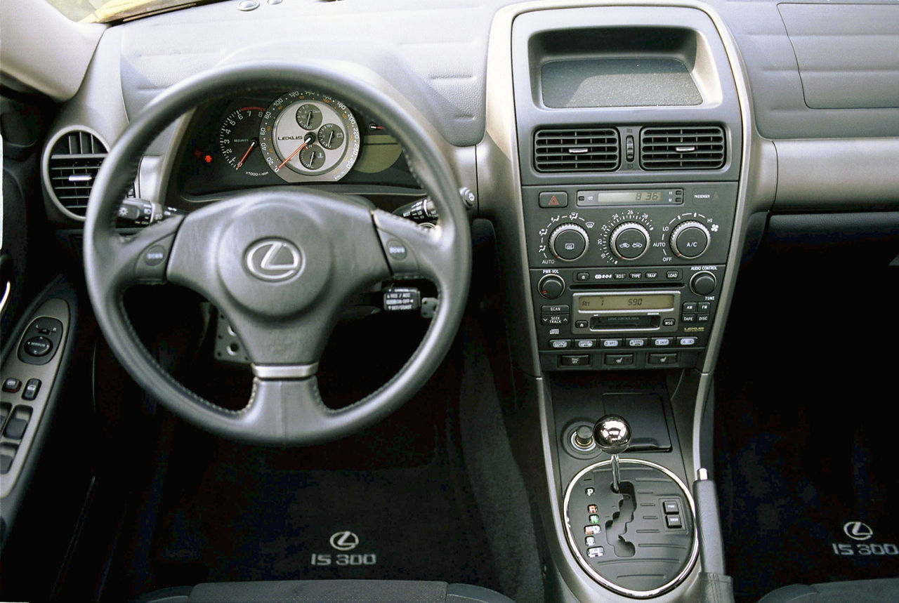 2003 Lexus IS 300
