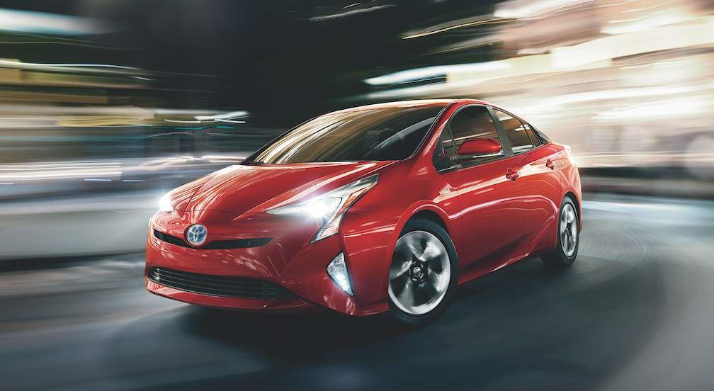 Toyota-Prius-Hybrid-Exterior-Shot-1008.jpg