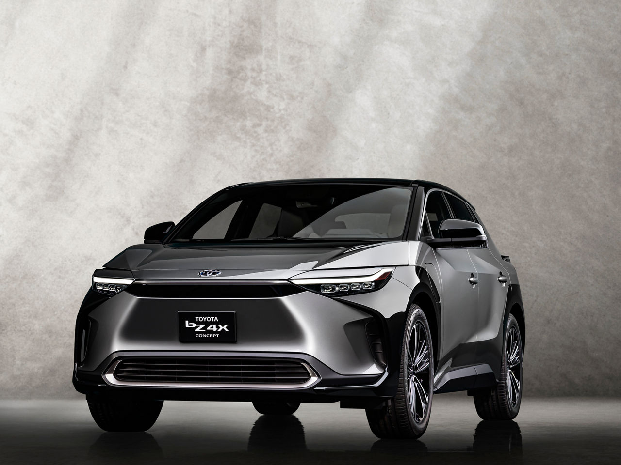 Toyota bZ4X Concept 2021 004